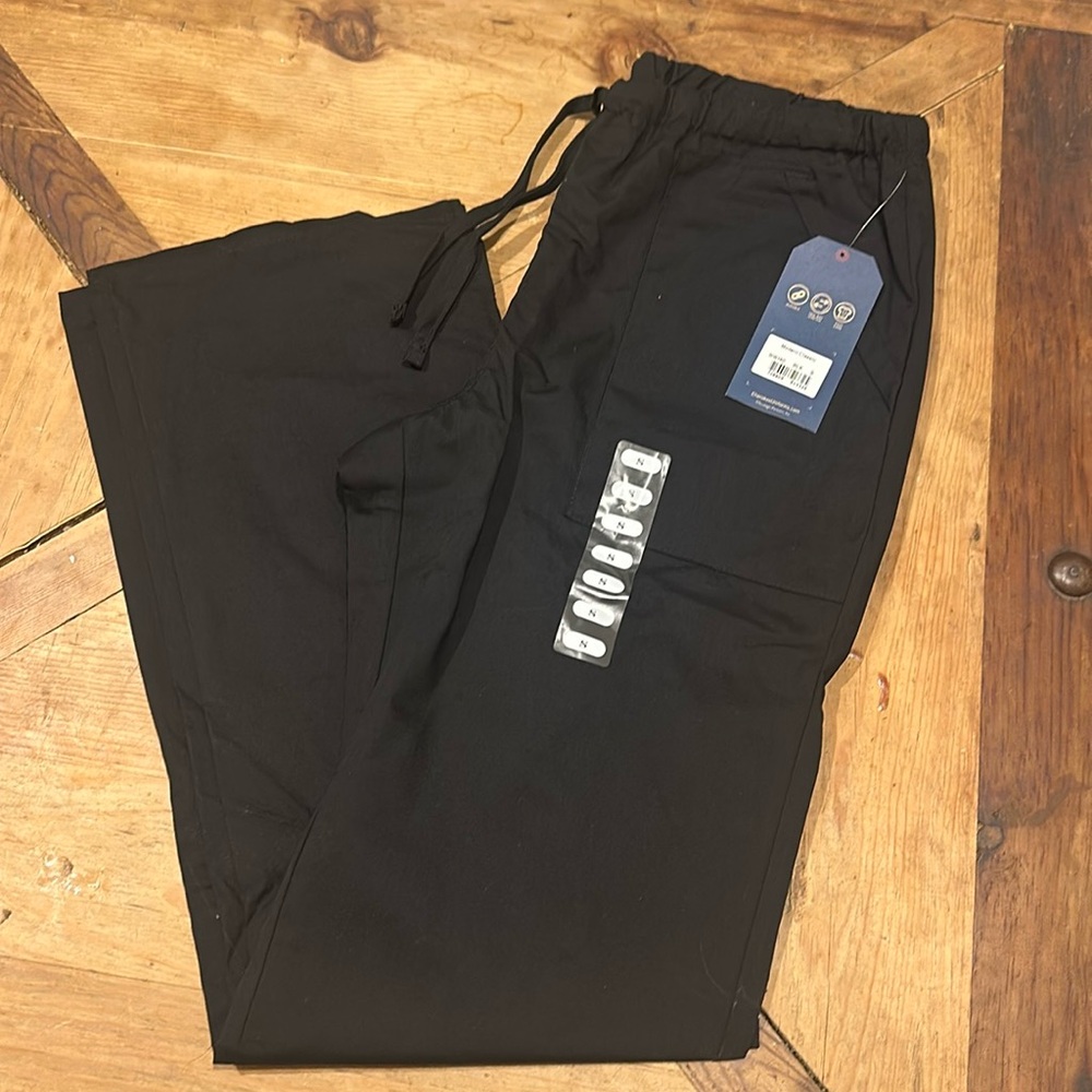 Scrub pants